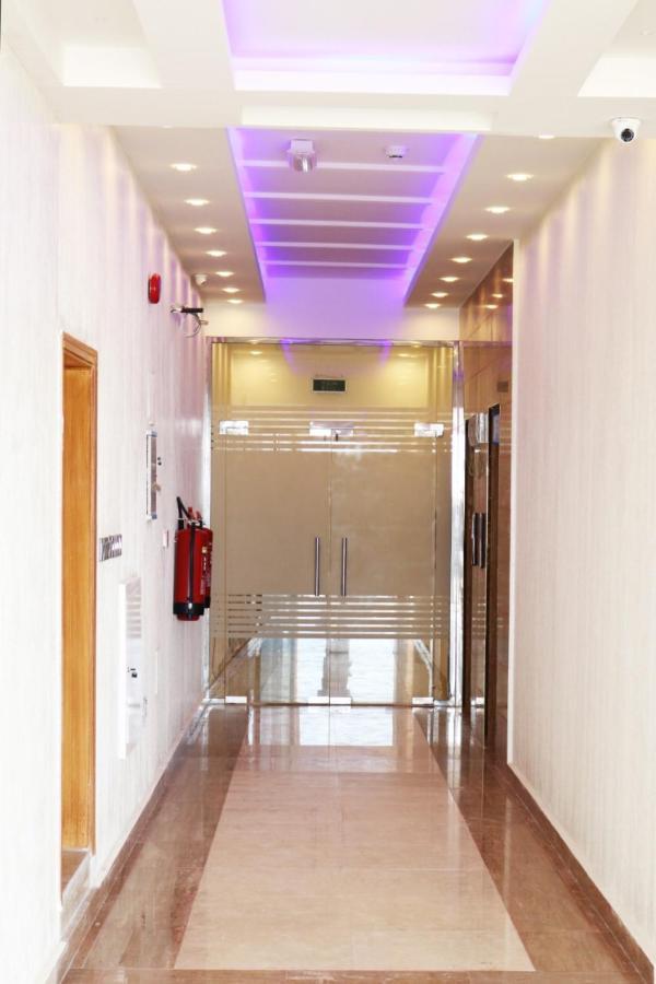 Roza Hotel Apartments مسقط المظهر الخارجي الصورة