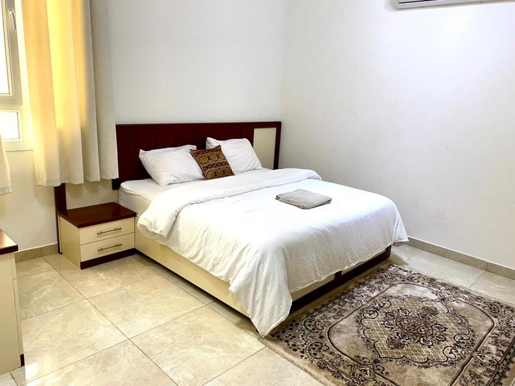 Roza Hotel Apartments مسقط المظهر الخارجي الصورة